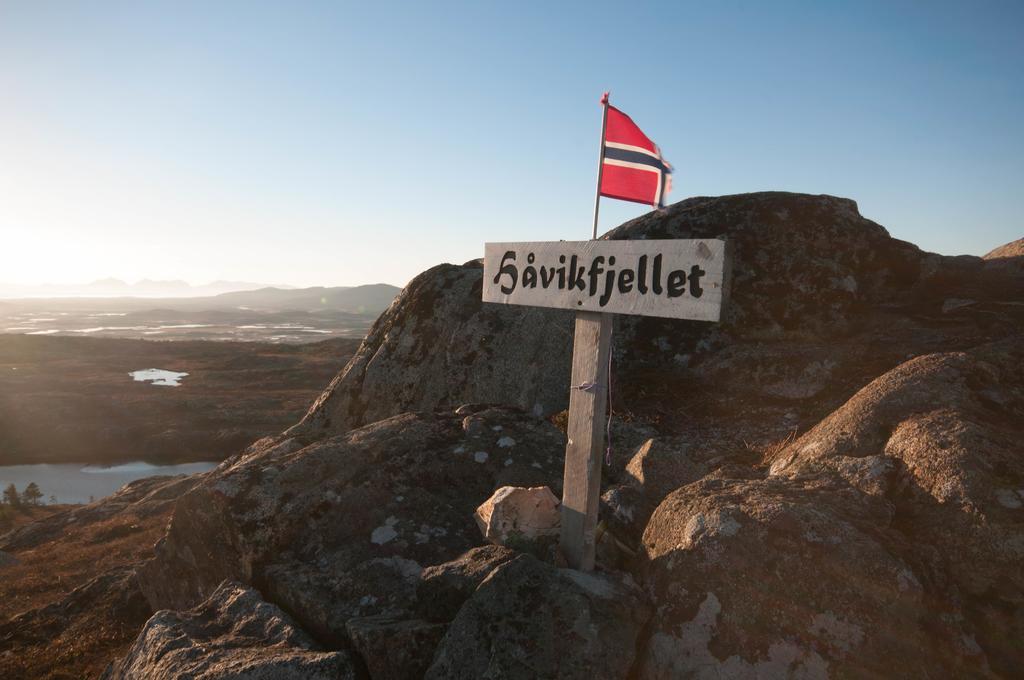 Dolmsundet Hotell Hitra Melandsjoen Экстерьер фото